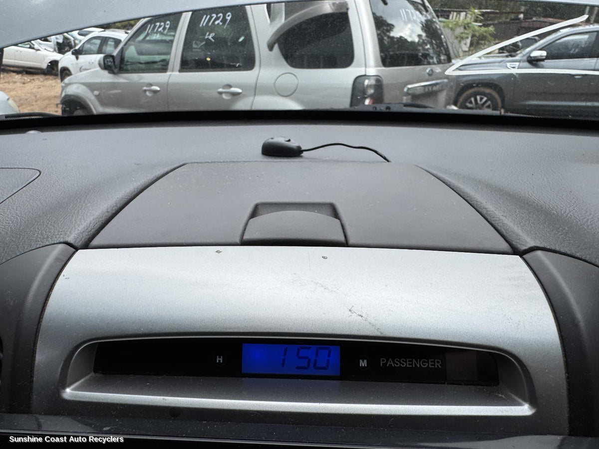 2005-2012 Hyundai Santa Fe Clock