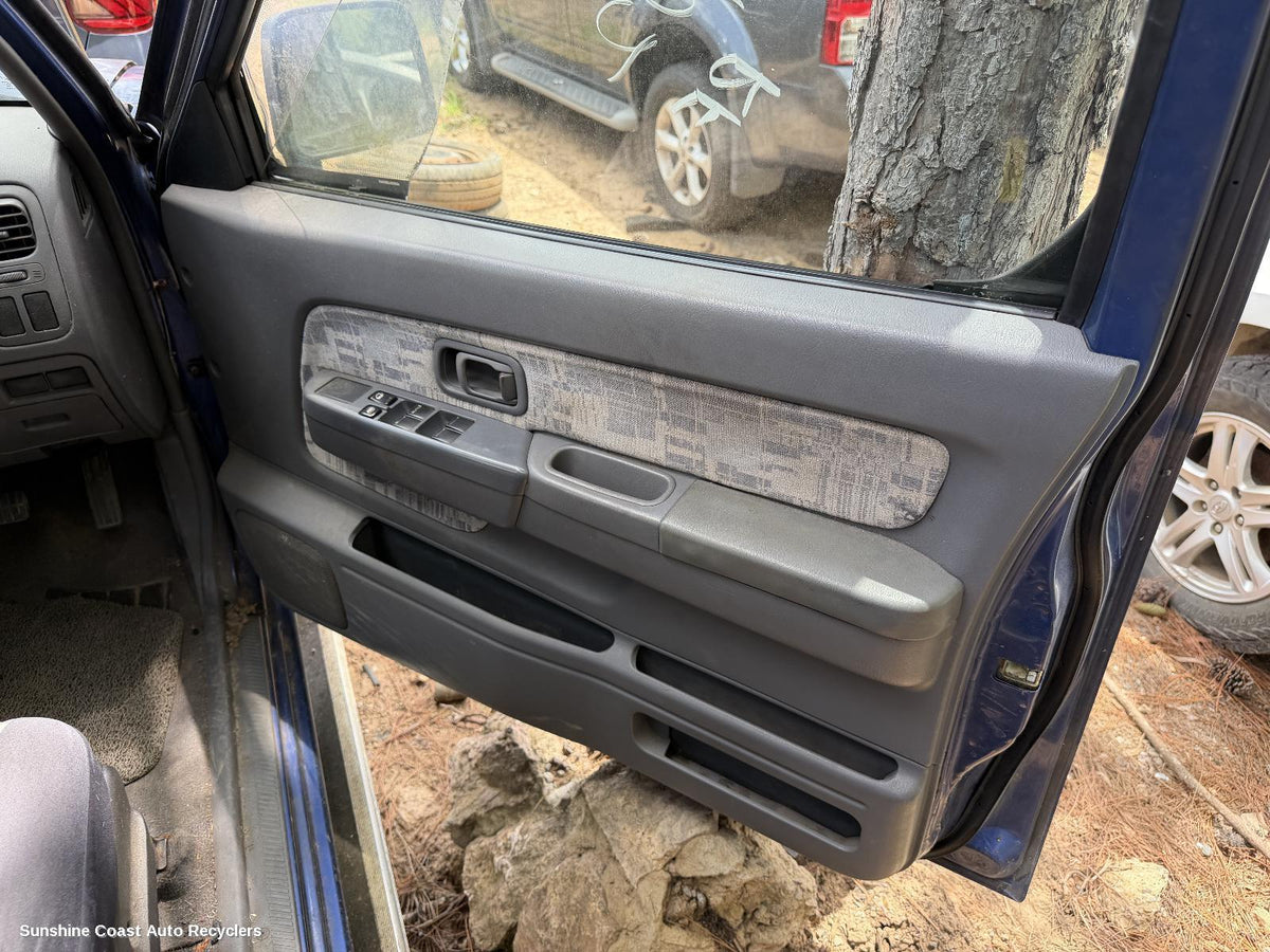 1997-2008 Nissan Navara Door Boot Gate Lock