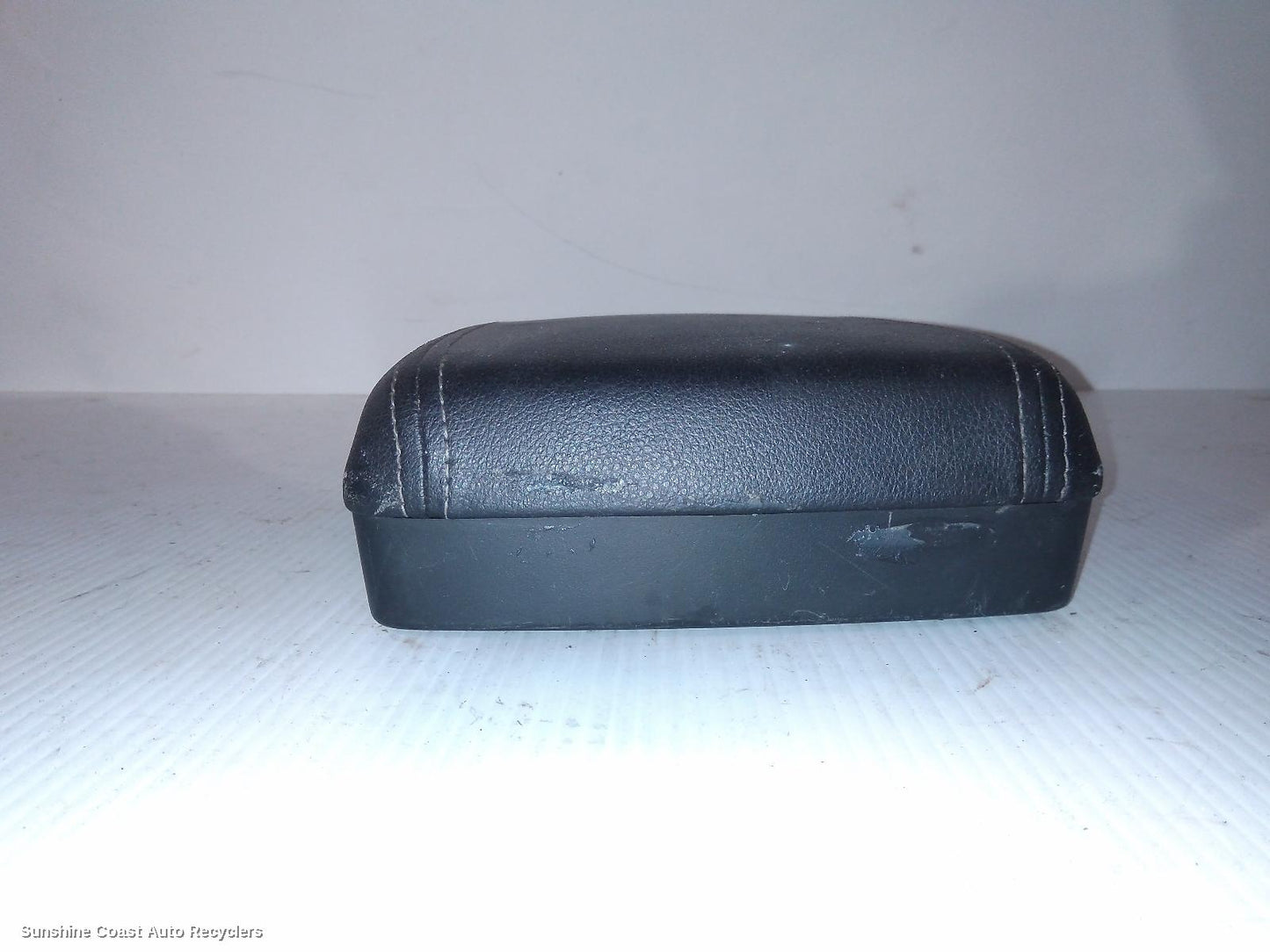 2012 Holden Captiva Console