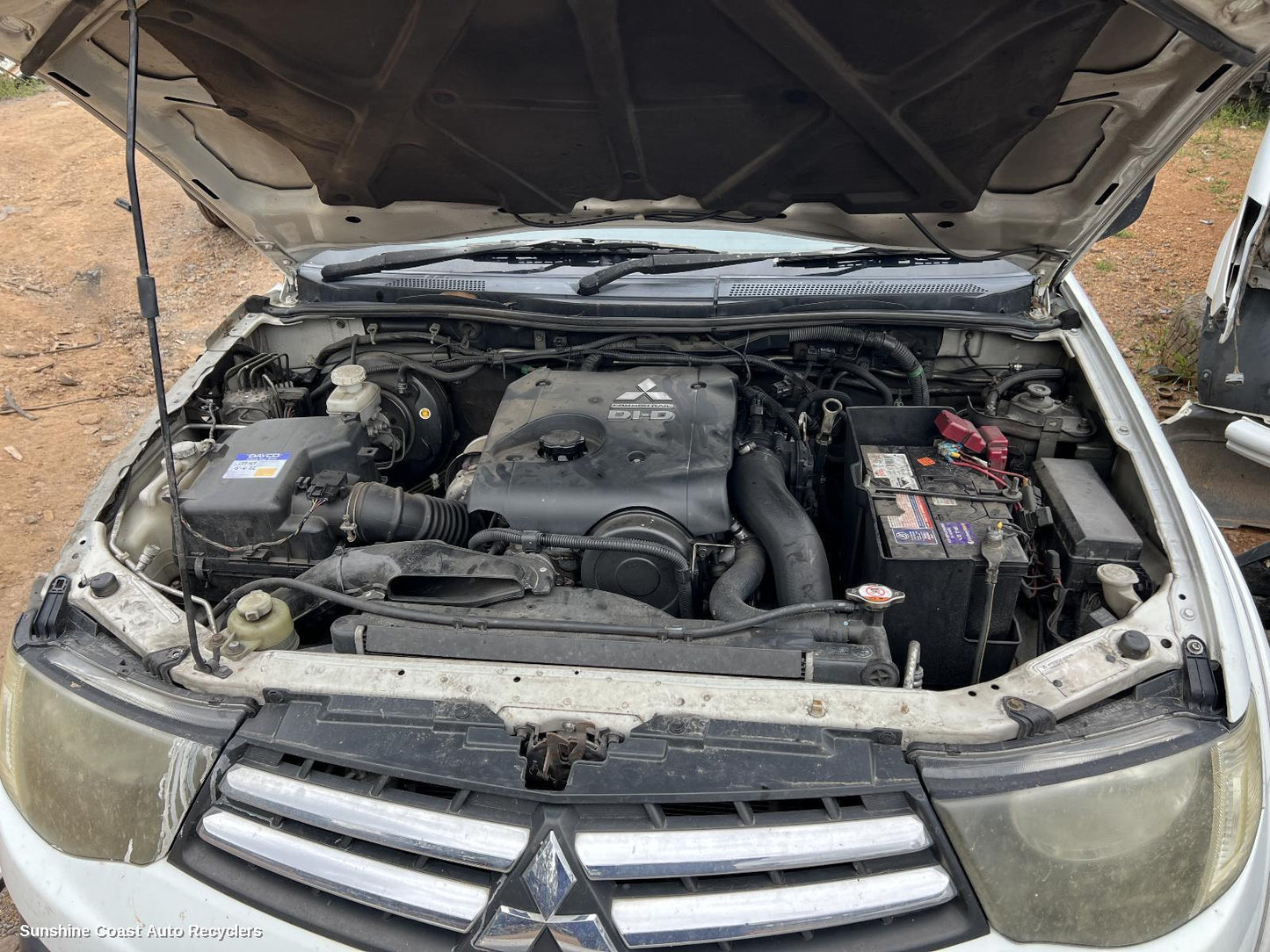 2013 Mitsubishi Triton Front Prop Shaft