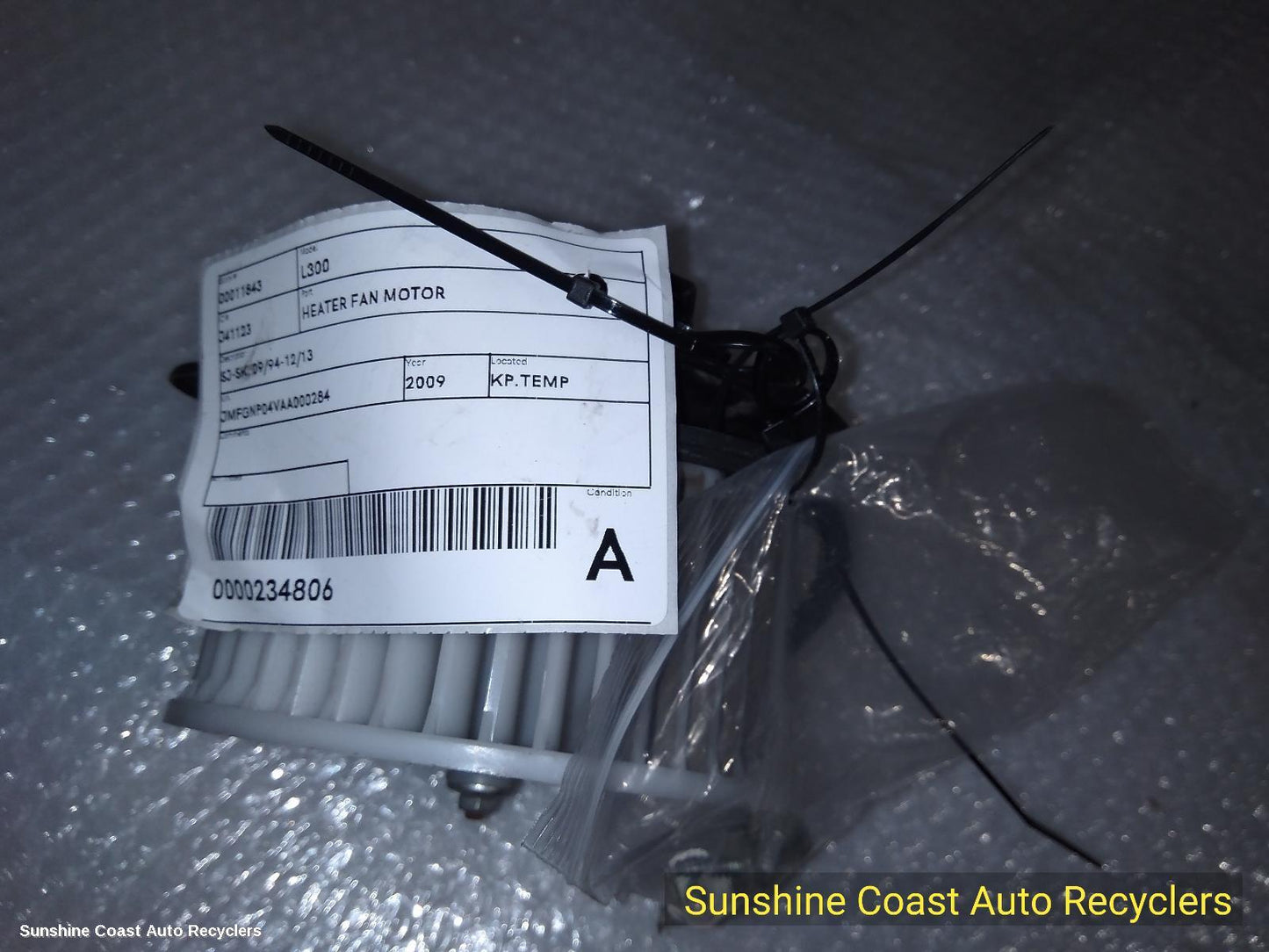 1994-2013 Mitsubishi L300 Heater Fan Motor