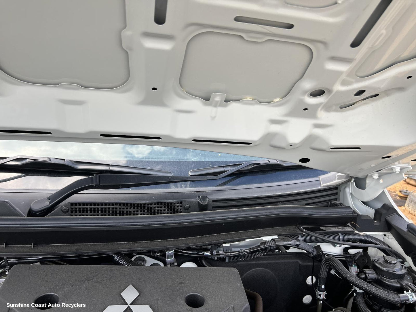 2021 Mitsubishi Triton Wiper Arm