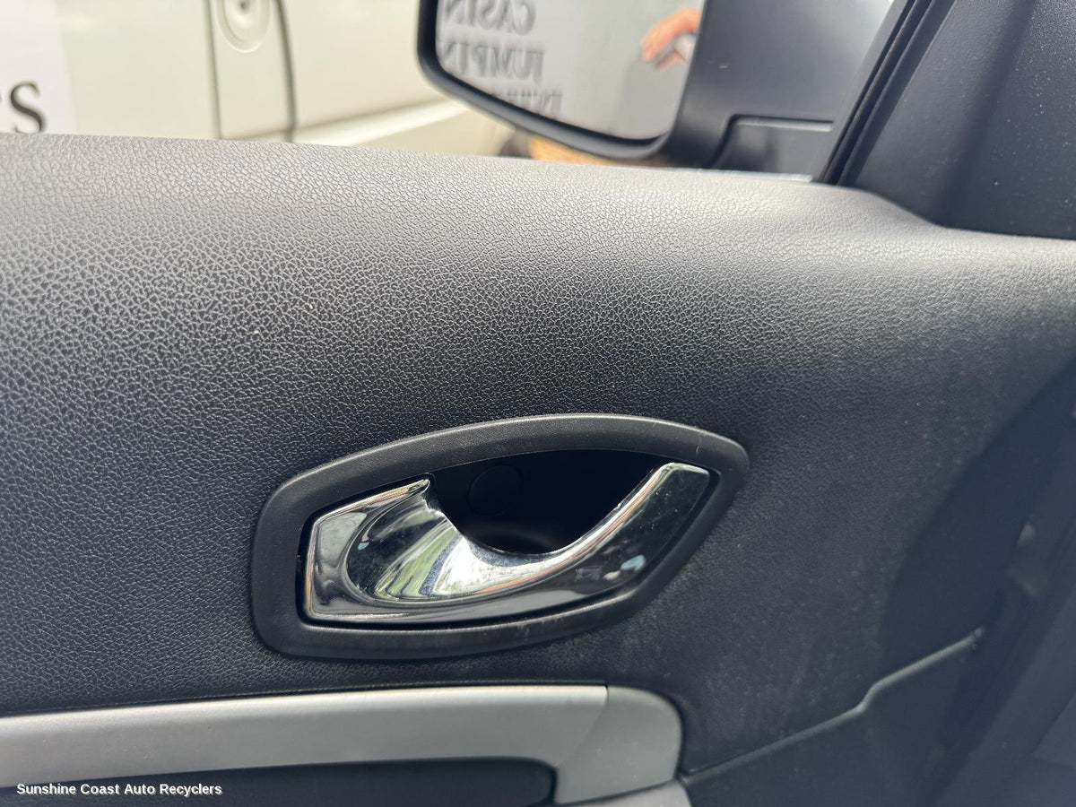 2010-2016 Renault Megane Door Handle