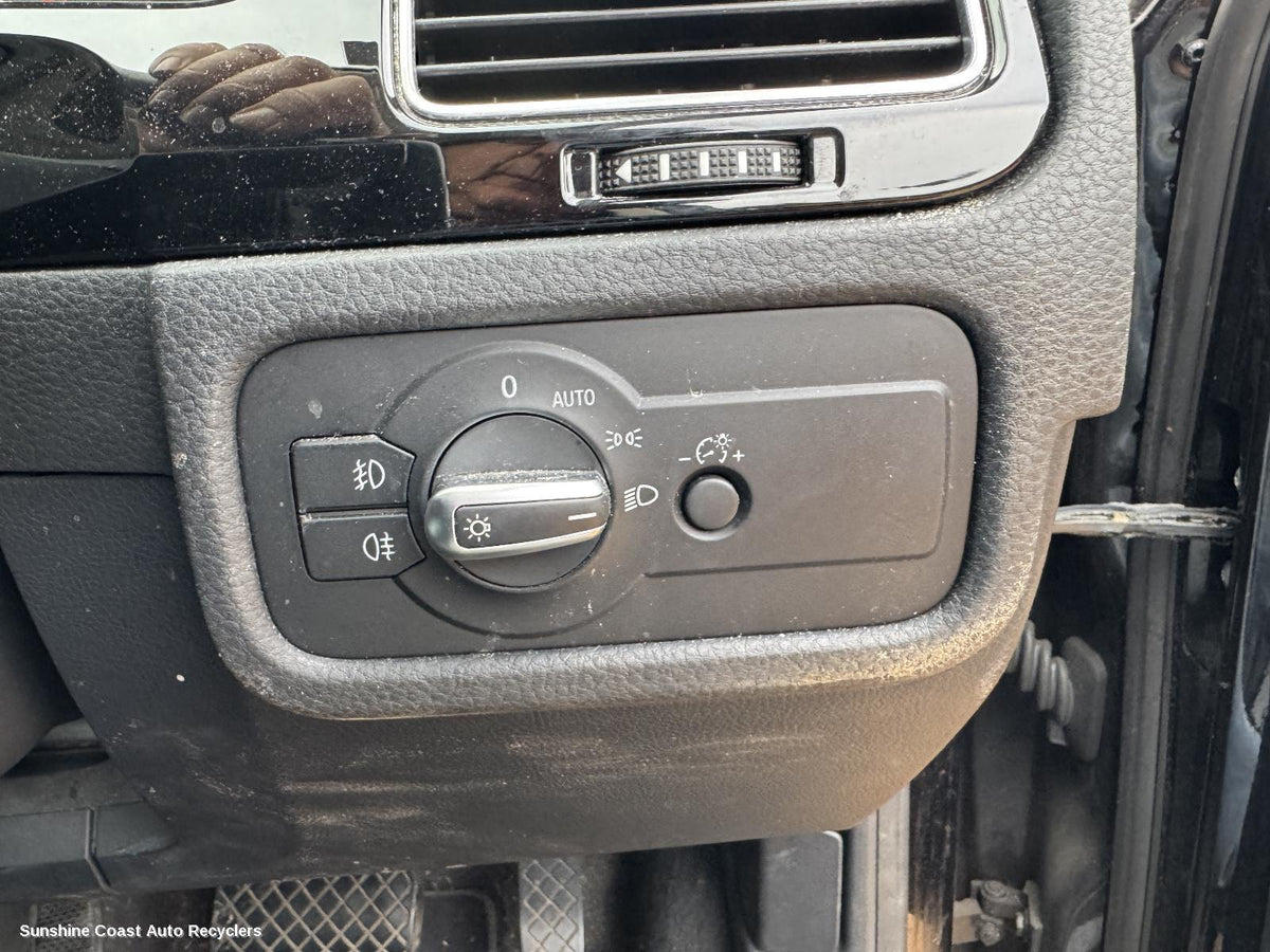2010-2018 Volkswagen Touareg Combination Switch