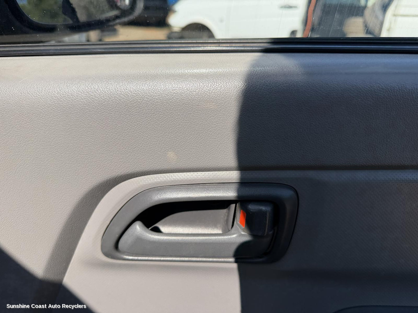 2003-2006 Holden Rodeo Door Handle