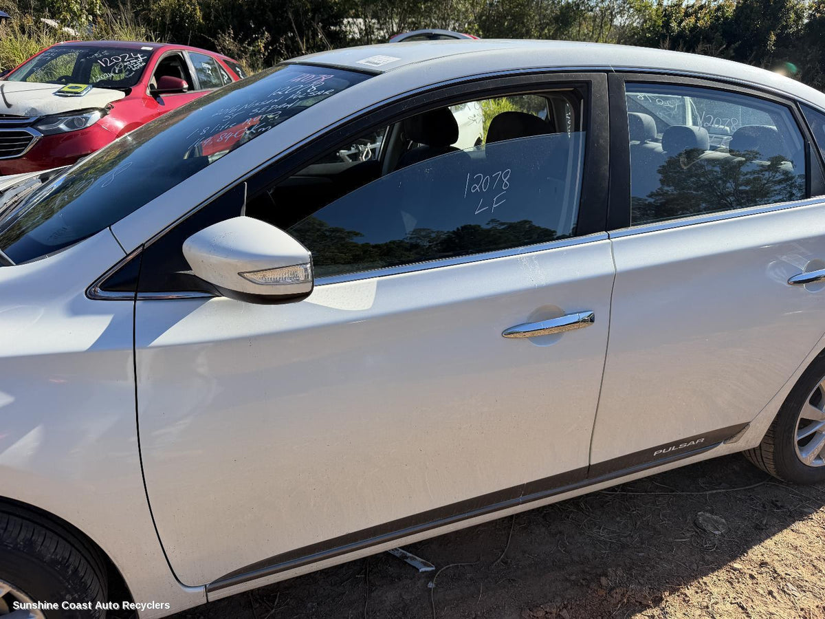 2012-2017 Nissan Pulsar Left Door Mirror