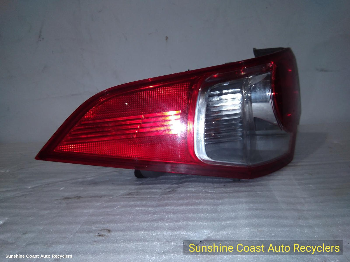 2008-2011 Honda Accord Left Taillight
