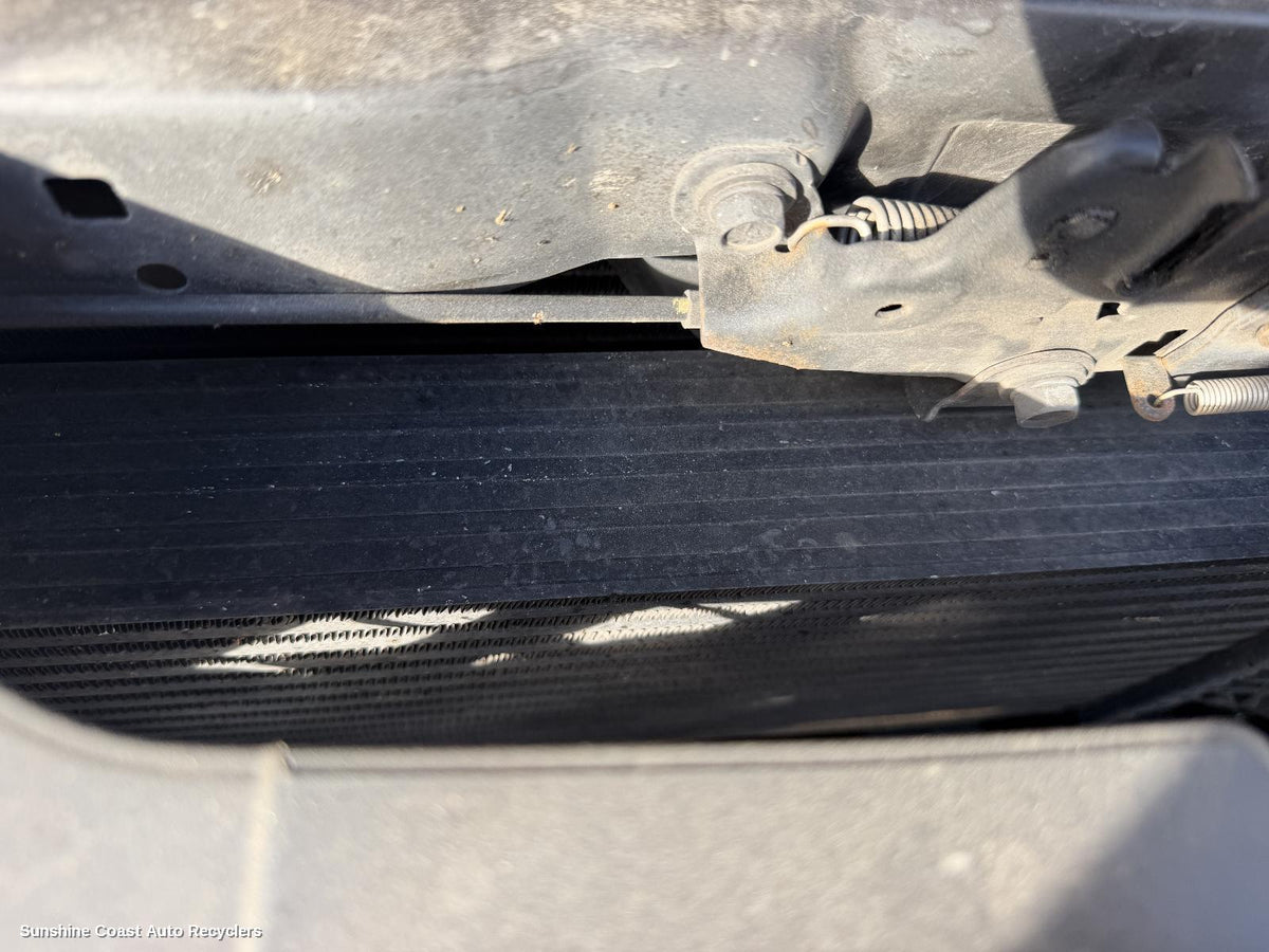 2005-2015 Nissan Navara Intercooler