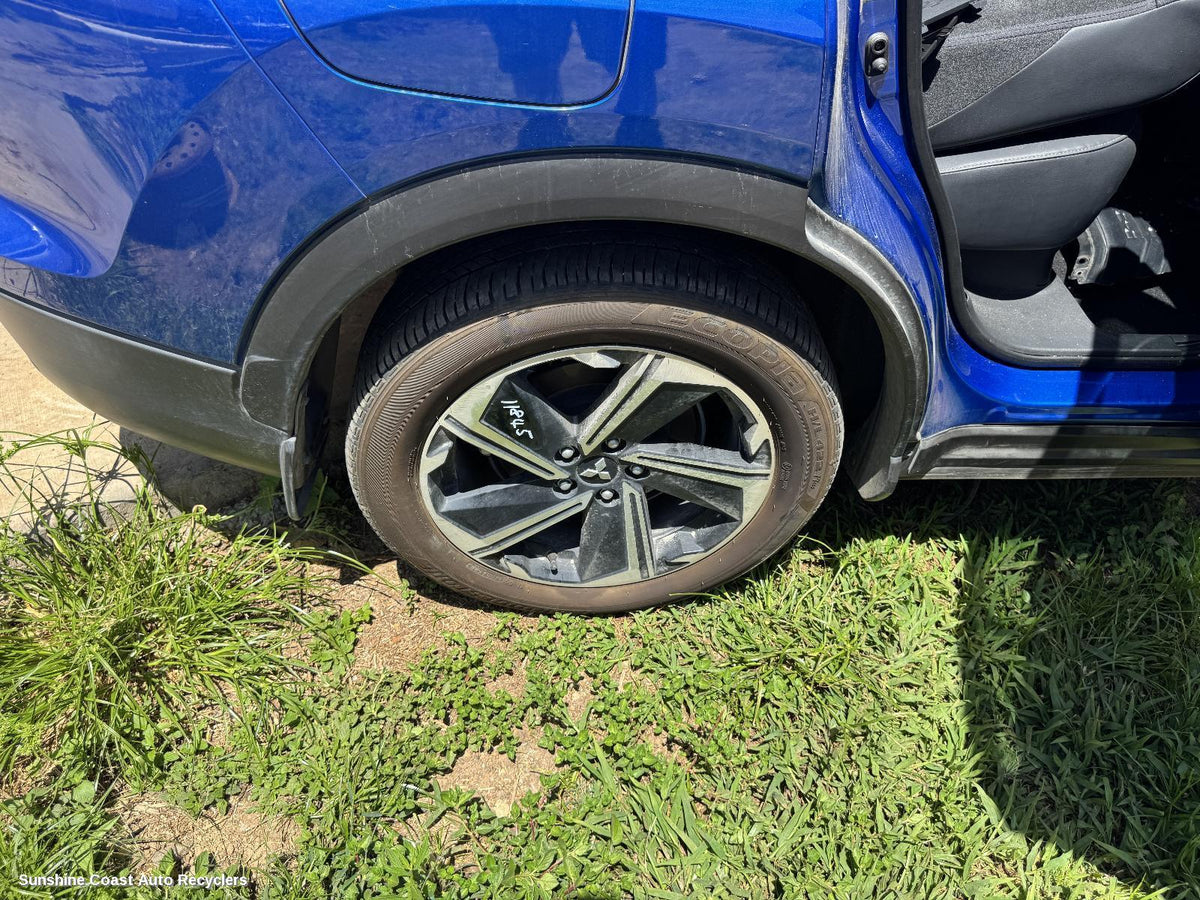 2017-2026 Mitsubishi Eclipse Cross Wheel Arch Flare