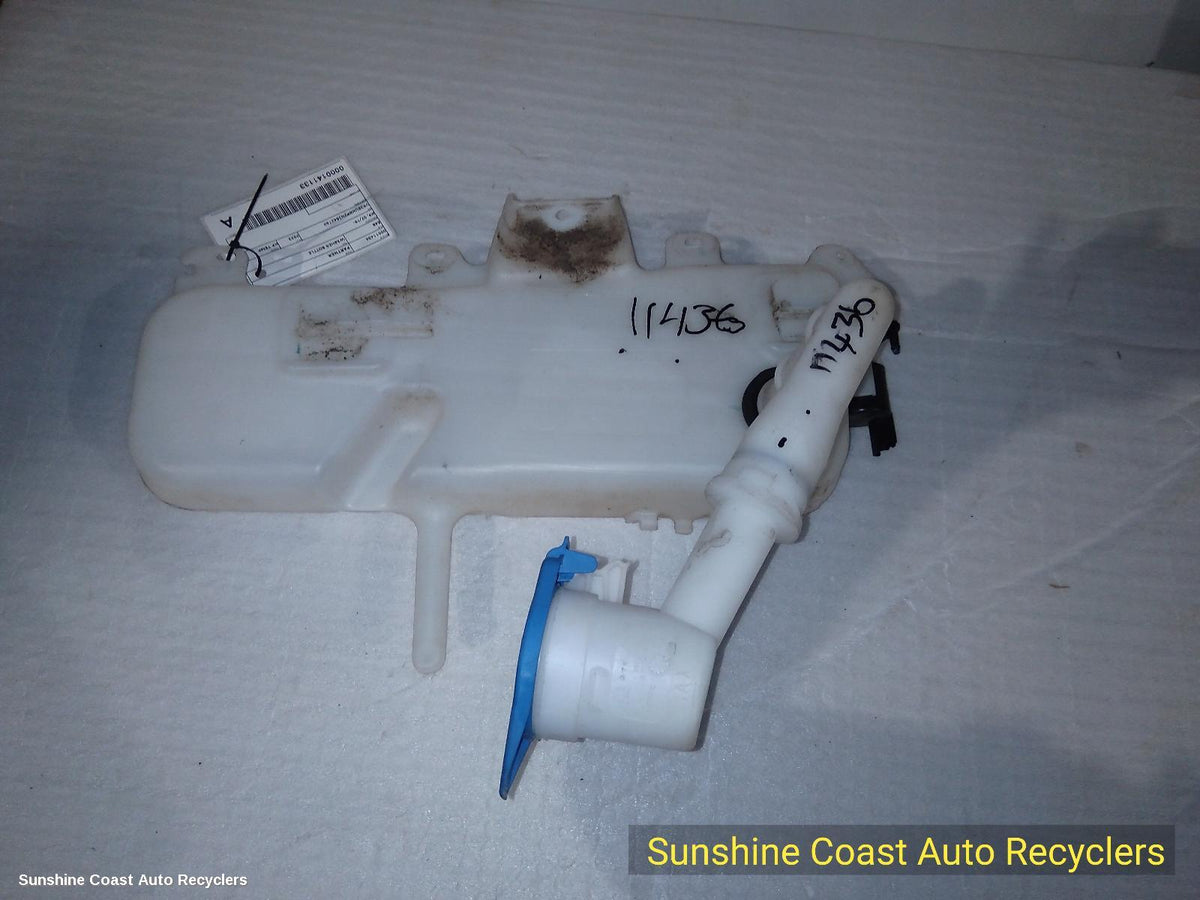 2019-2026 Peugeot Partner Washer Bottle