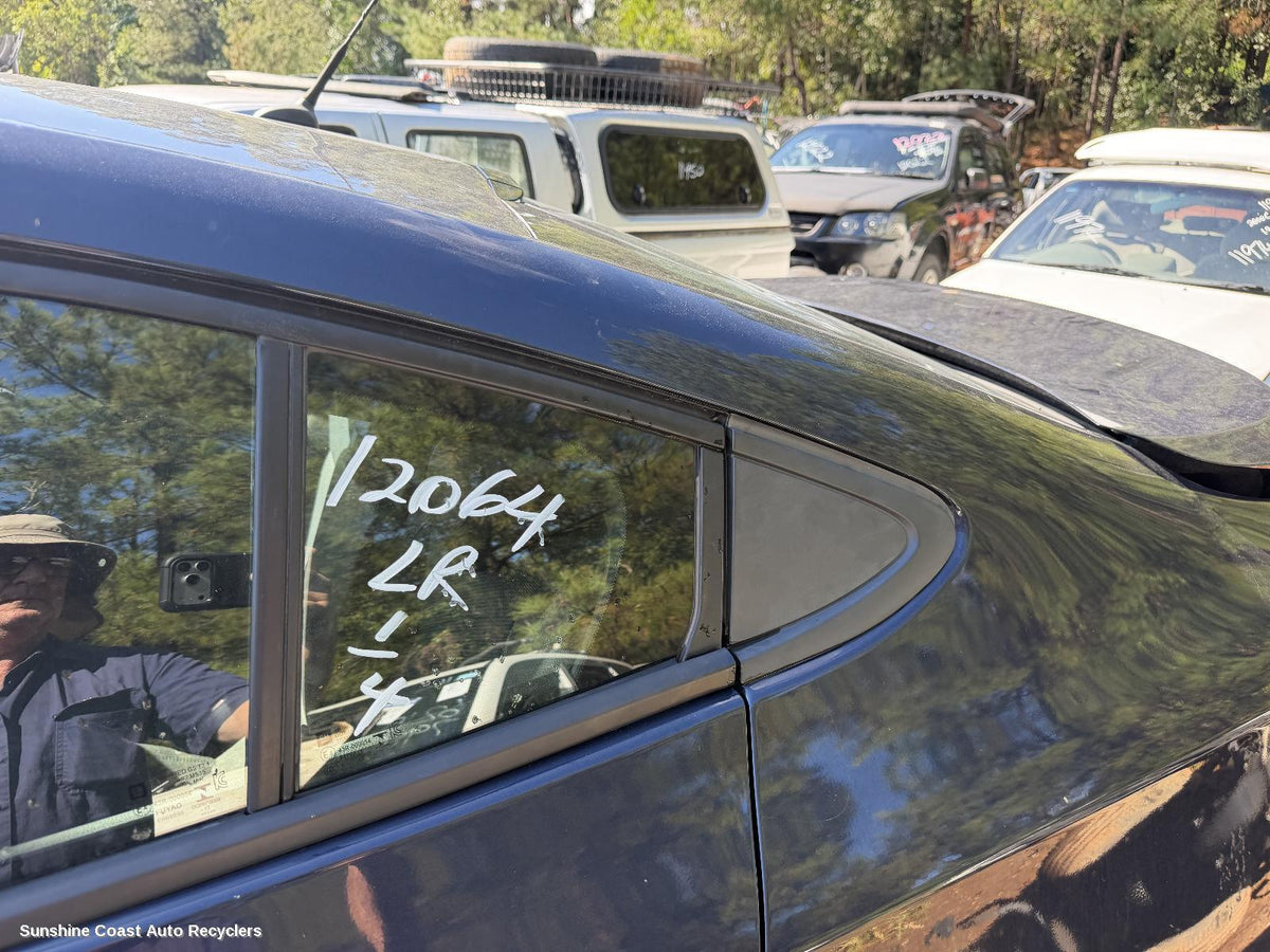 2017-2020 Holden Astra Left Rear 1 4 Door Glass