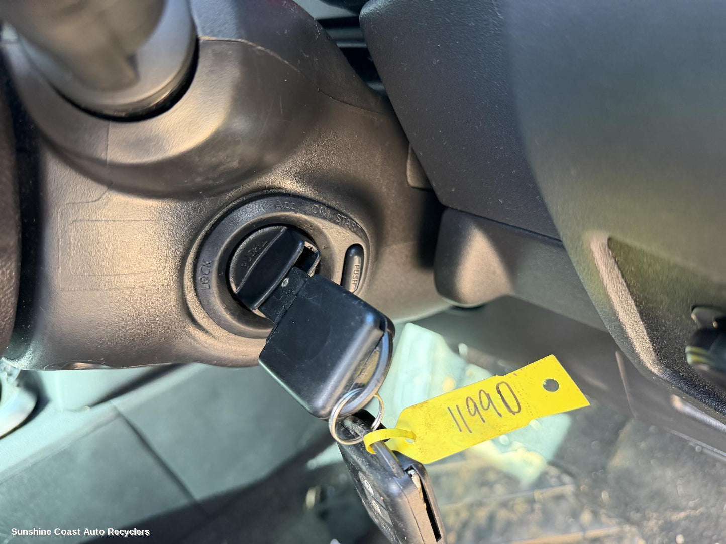 2007-2014 Nissan Dualis Ignition W  Key