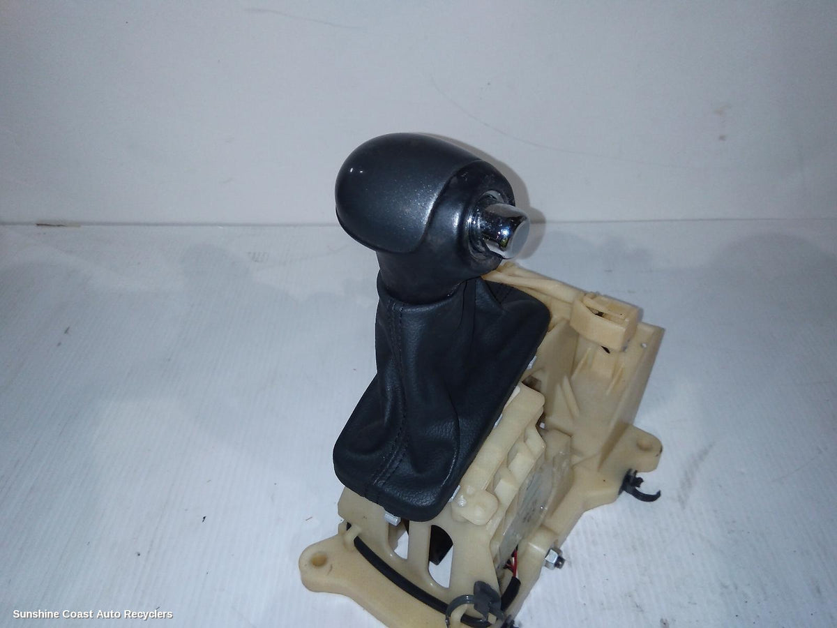 2013-2018 Kia Cerato Gear Stick Shifter