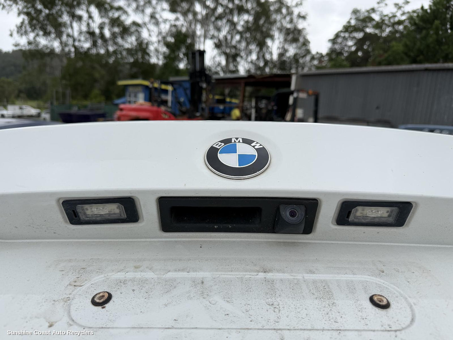 2012 Bmw 3 Series Number Plate Lamp