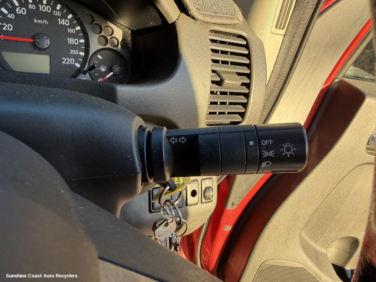 2005-2015 Nissan Navara Combination Switch