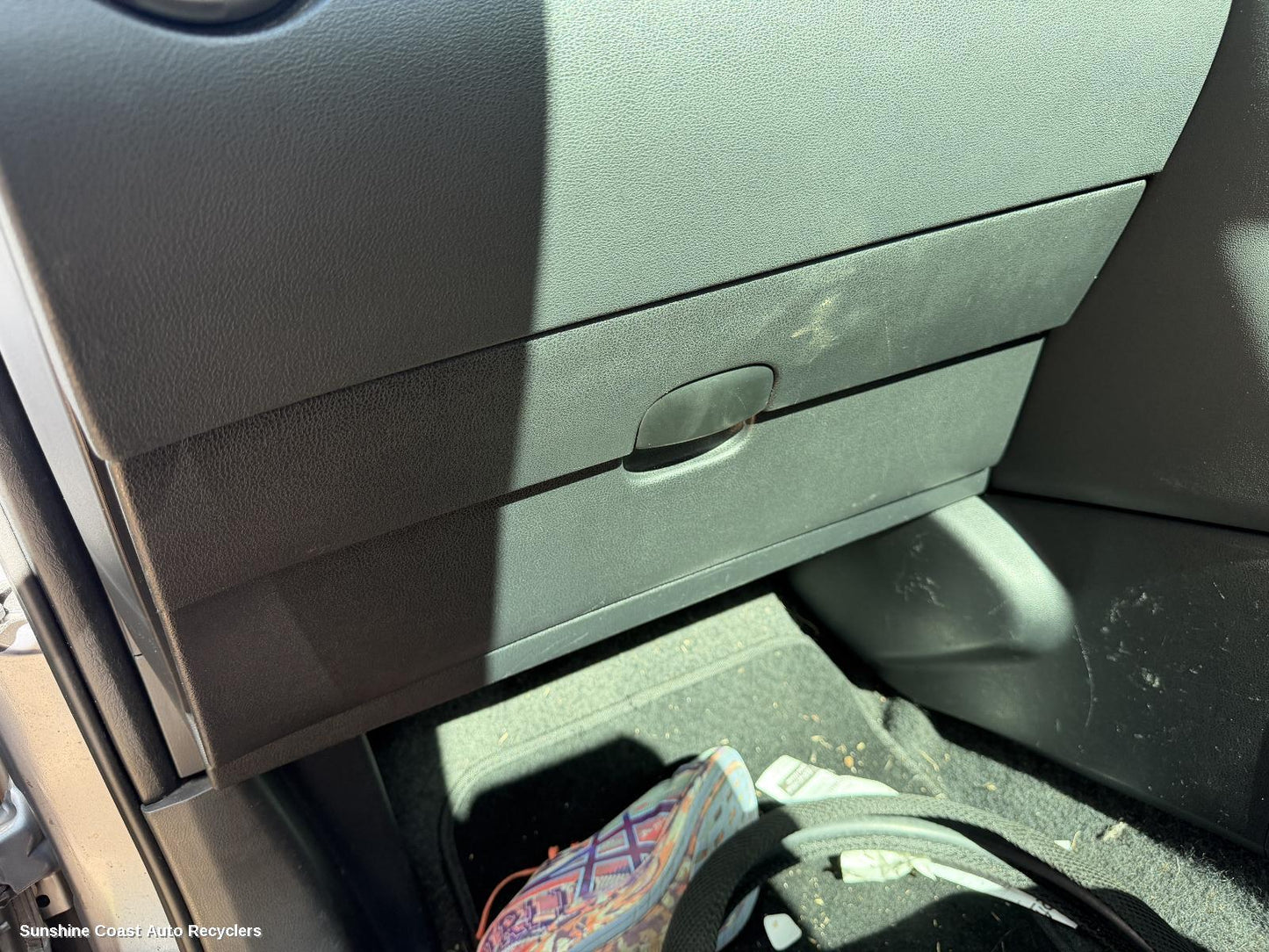 2007-2014 Nissan Dualis Glove Box