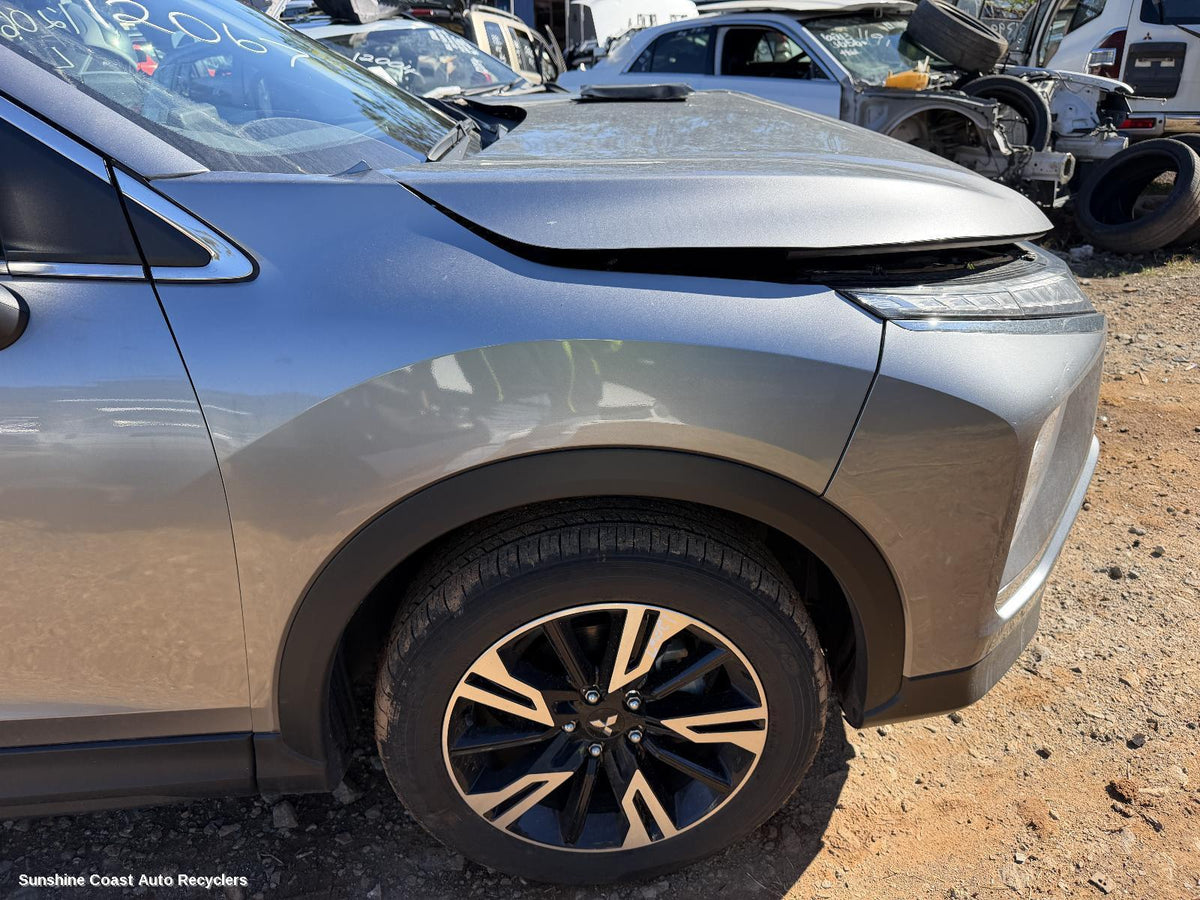 2017-2026 Mitsubishi Eclipse Cross Right Guard Liner