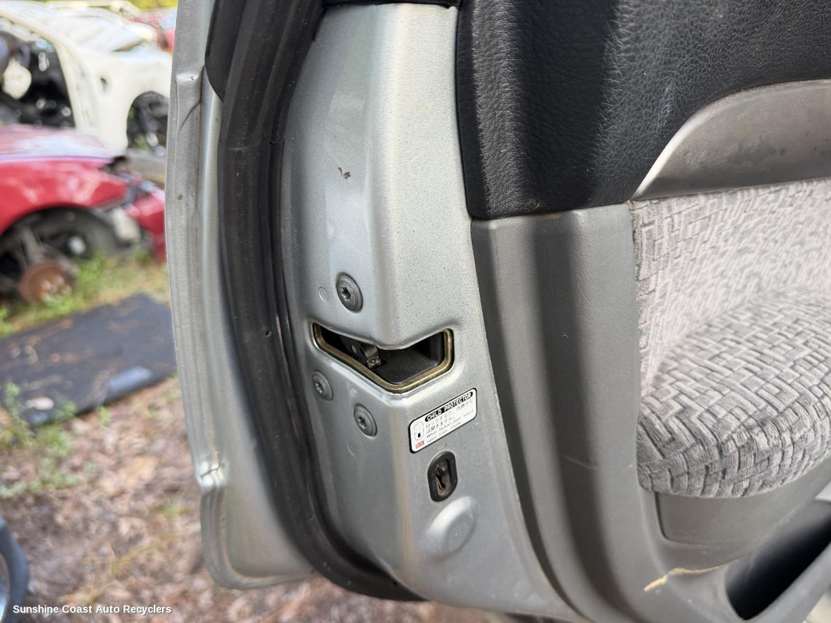 2003-2009 Toyota Prado Door Boot Gate Lock