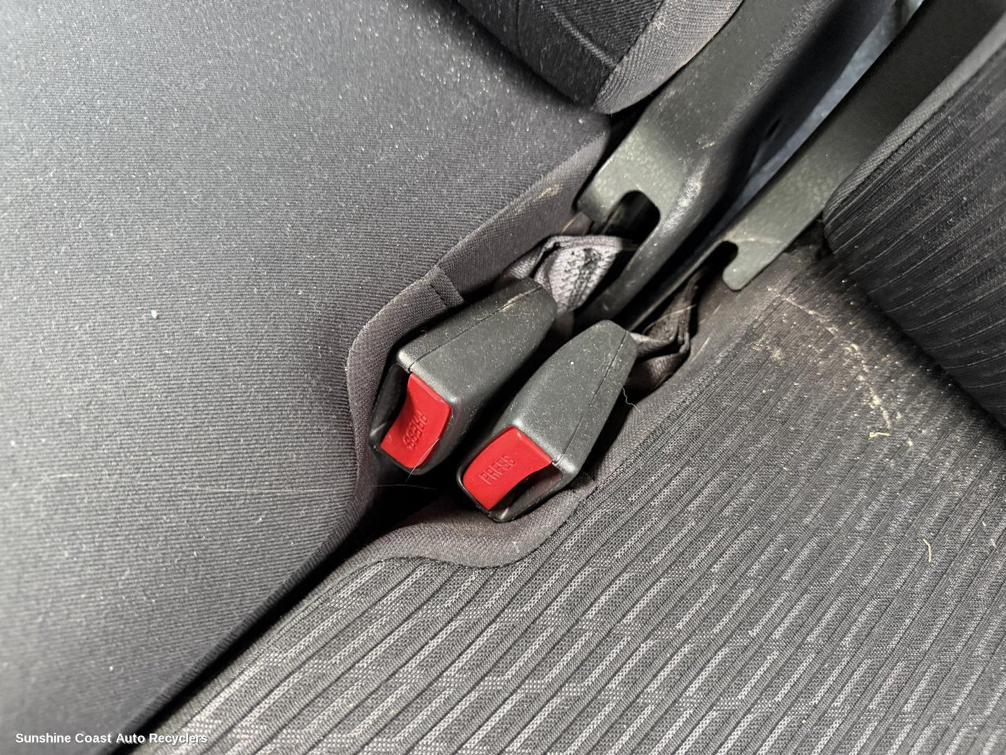 2013 Suzuki Vitara Seatbelt Stalk