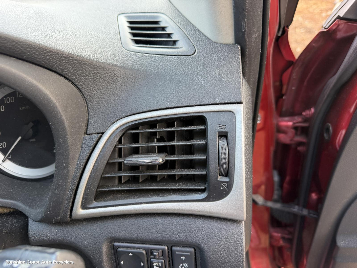 2013-2016 Nissan Pulsar Misc