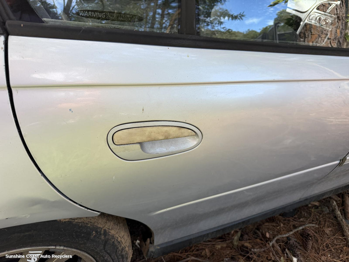 1997-2007 Holden Commodore Door Handle