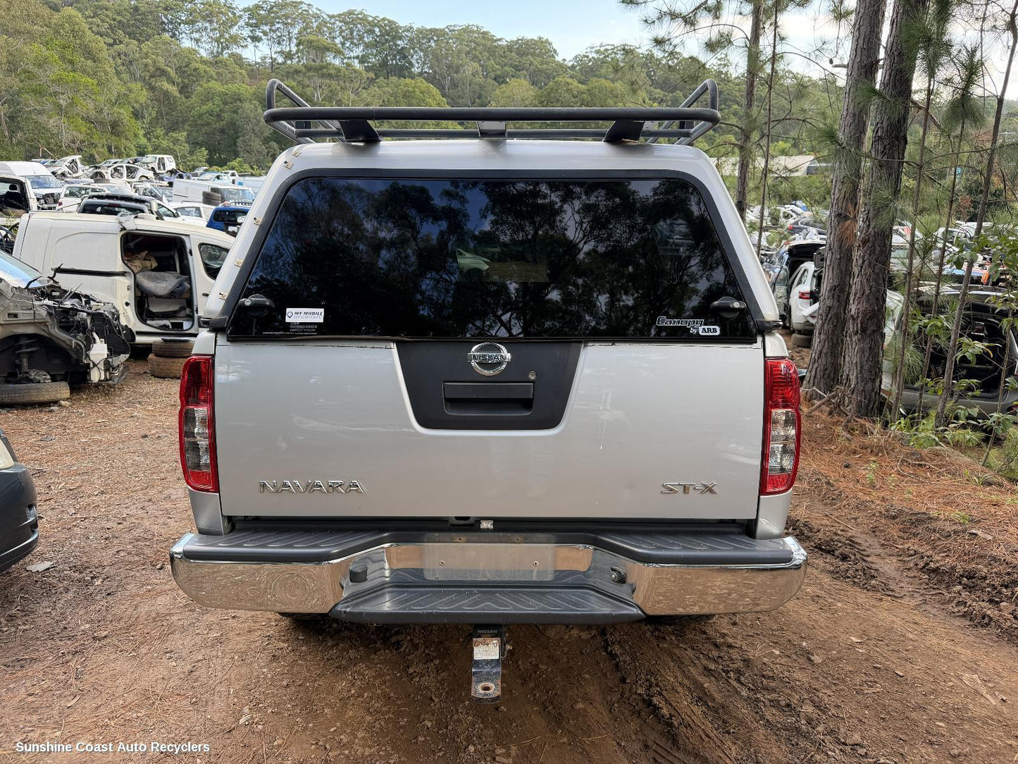 2005-2015 Nissan Navara Washer Bottle