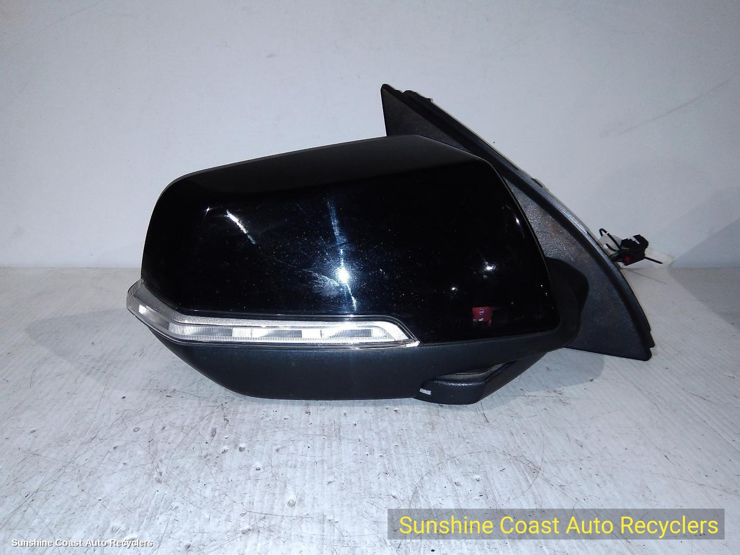 2019 Holden Acadia Right Door Mirror