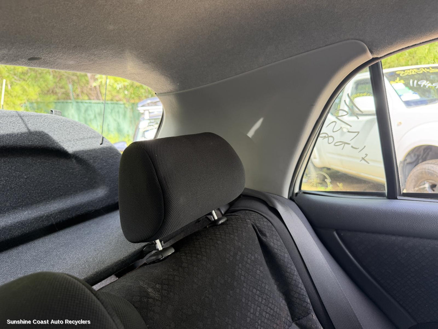 2001-2007 Toyota Corolla Headrest