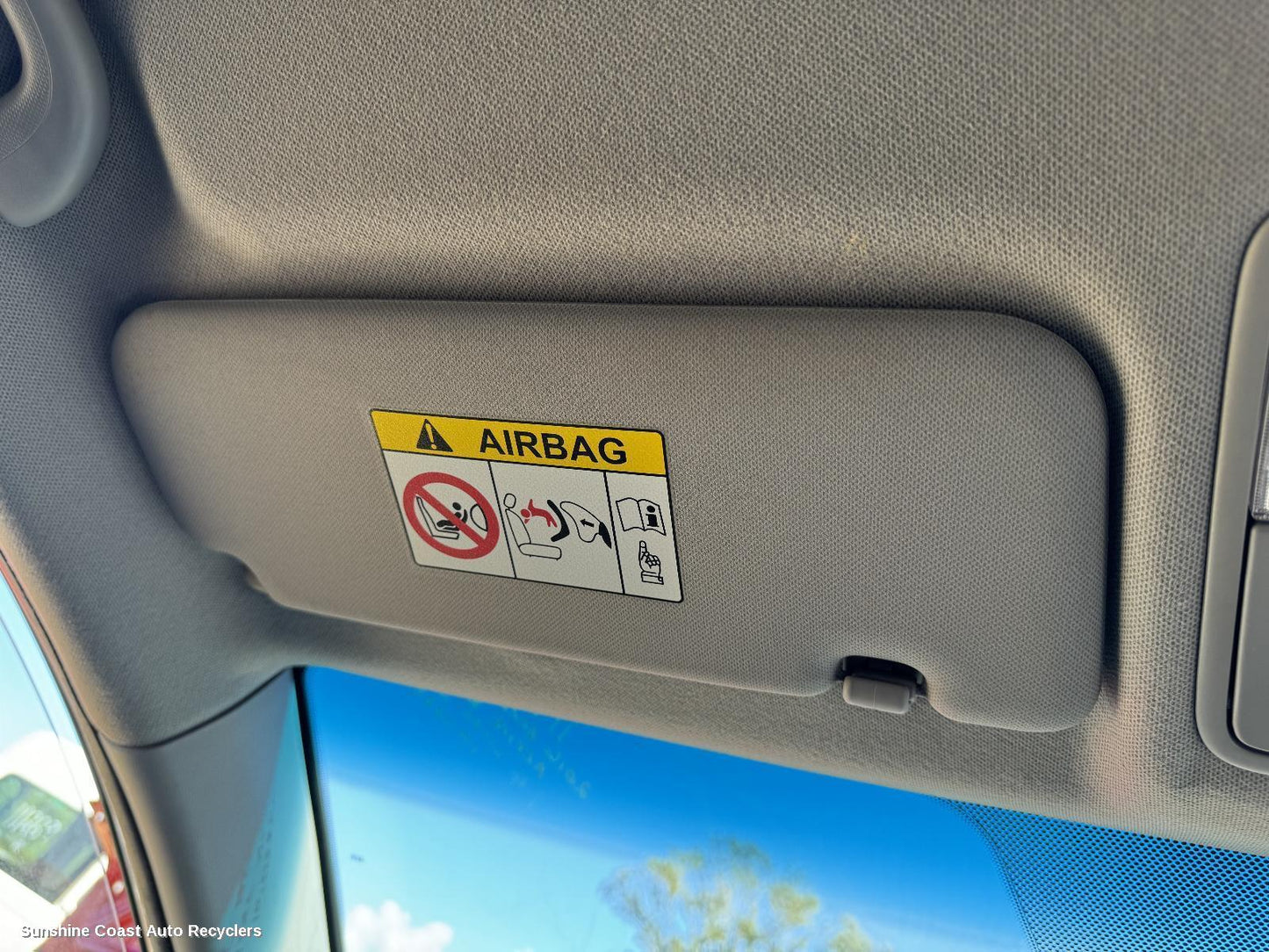 2016 Hyundai Accent Sunvisor