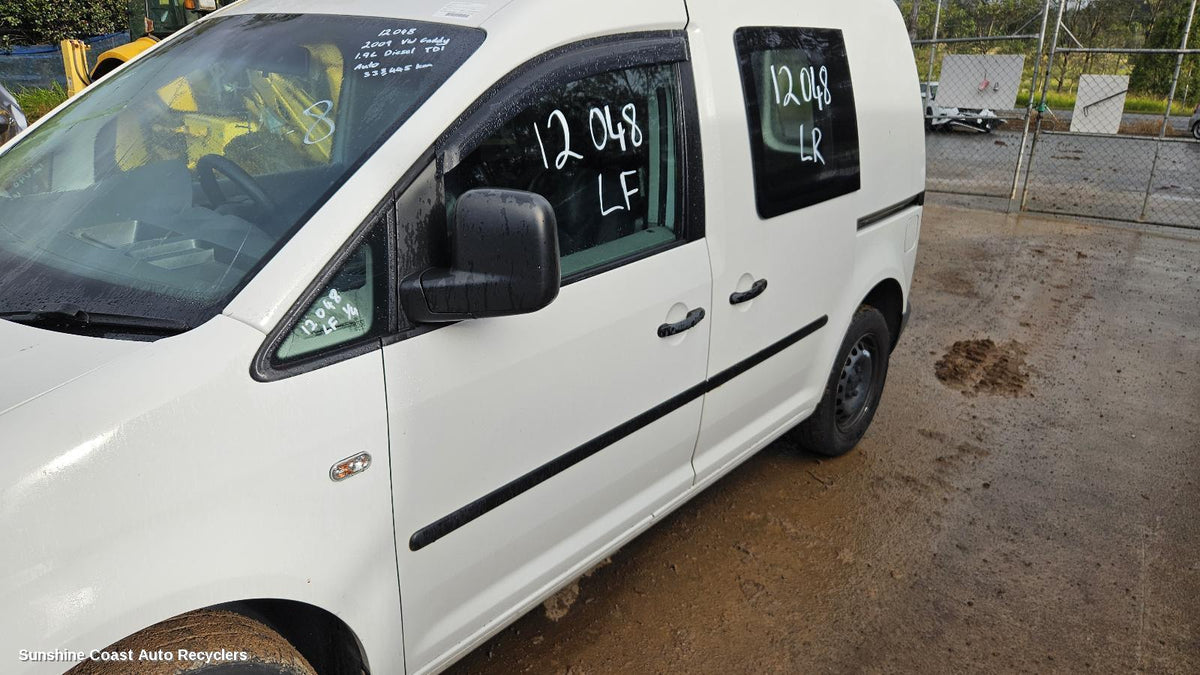 2004-2015 Volkswagen Caddy Left Door Mirror
