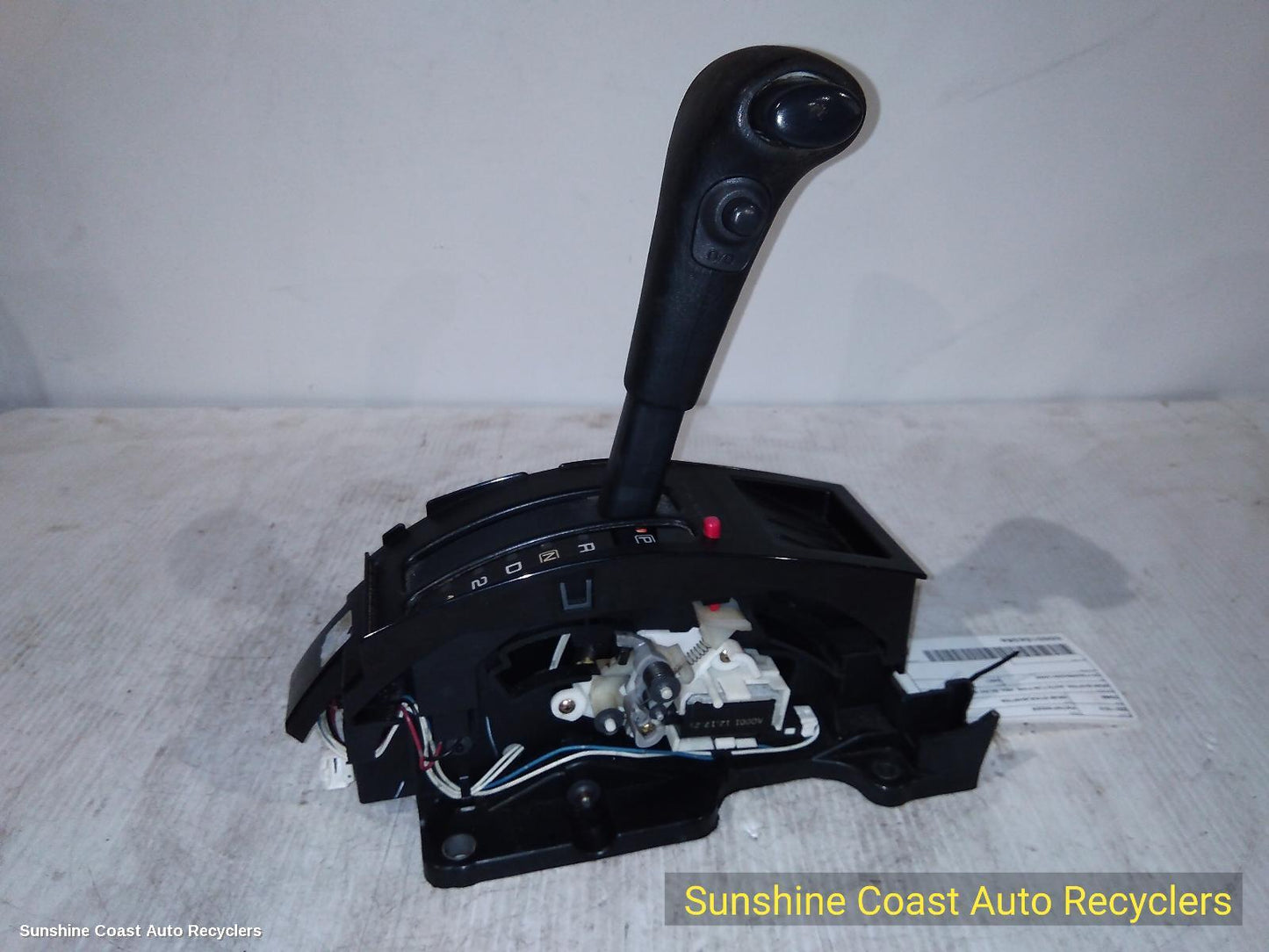 2001 Nissan Pathfinder Gear Stick Shifter