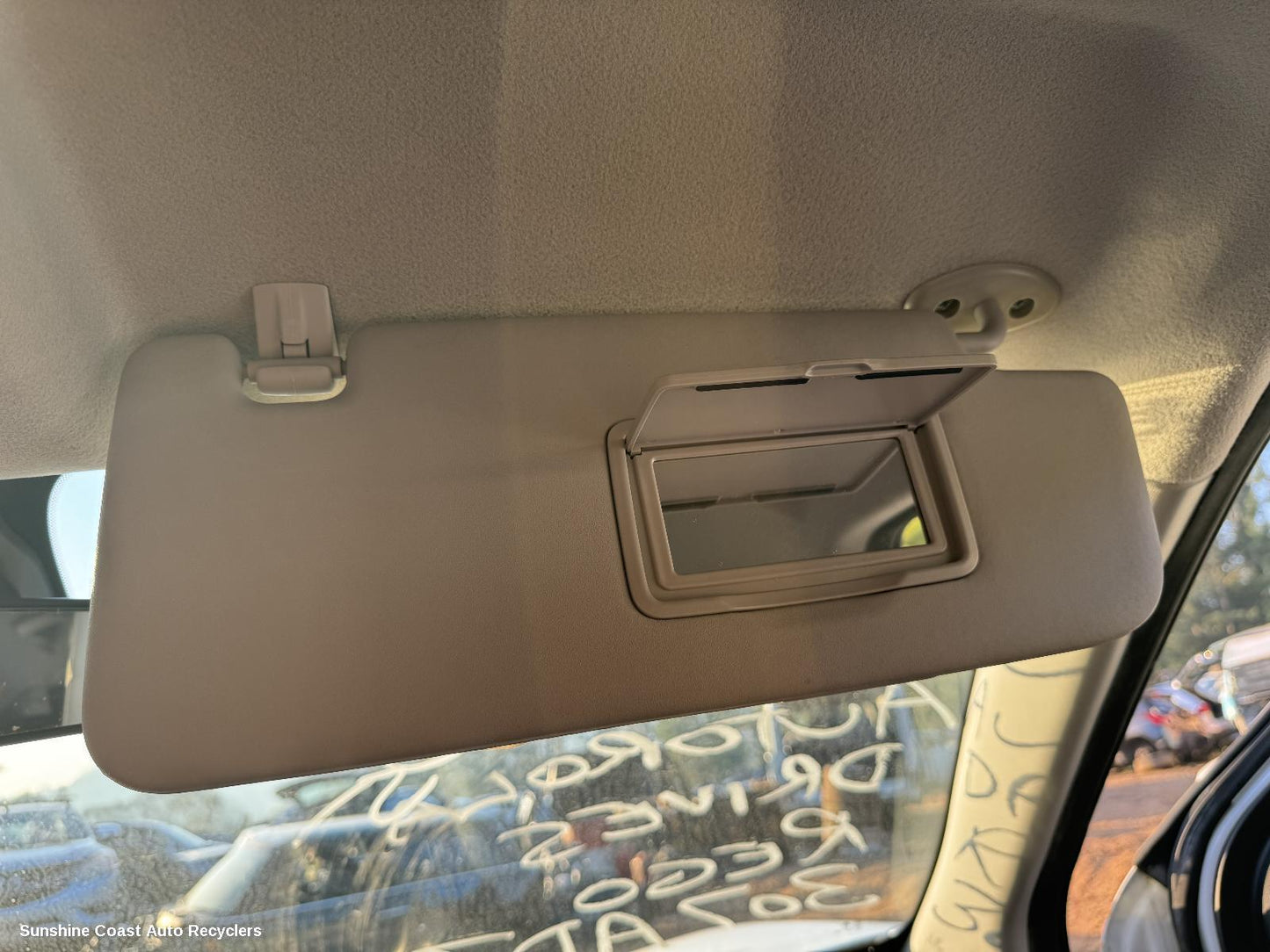 2020 Ldv T60 Sunvisor