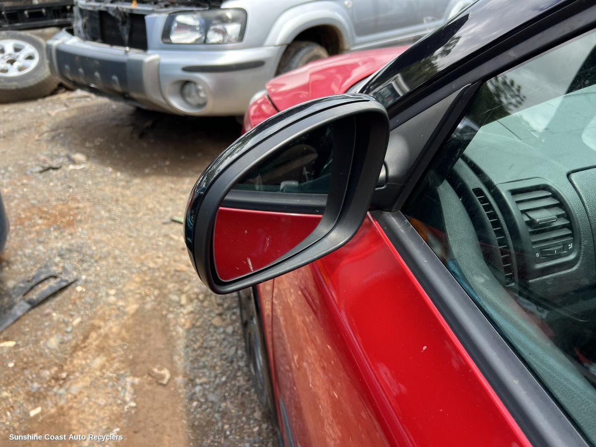 2010-2015 Skoda Fabia Left Door Mirror