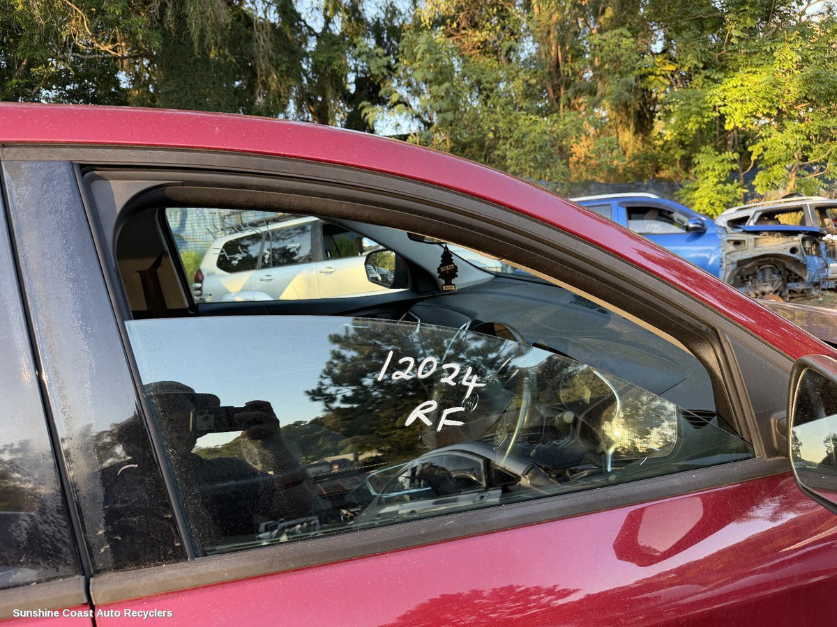 2017-2020 Holden Equinox Right Front Door Window