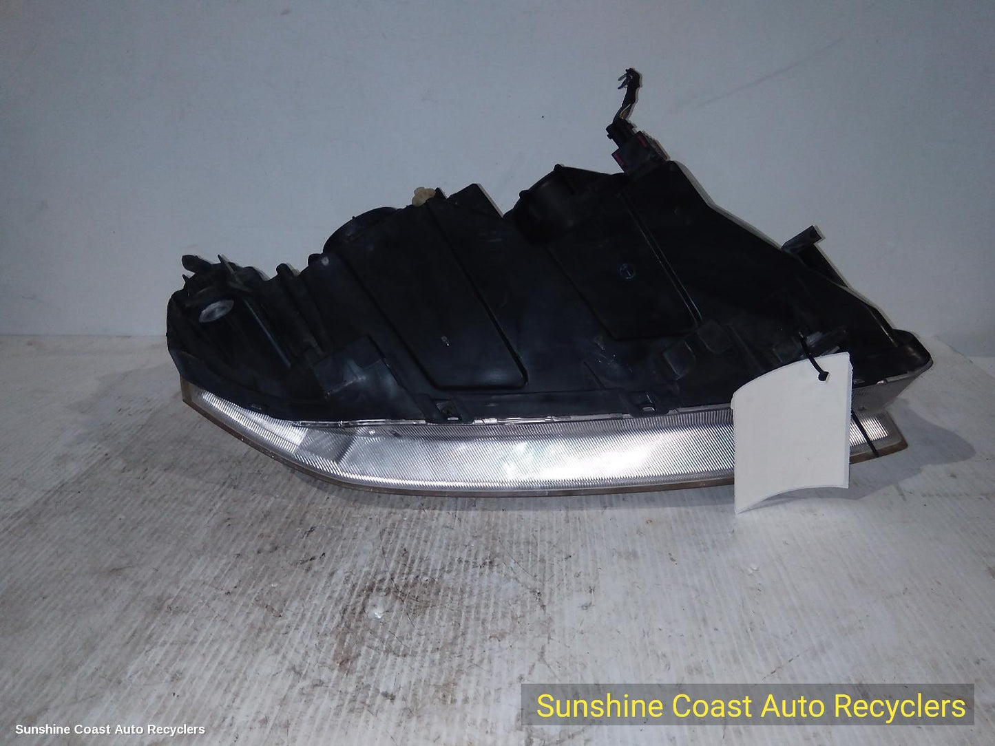 2011 Holden Commodore Left Headlamp