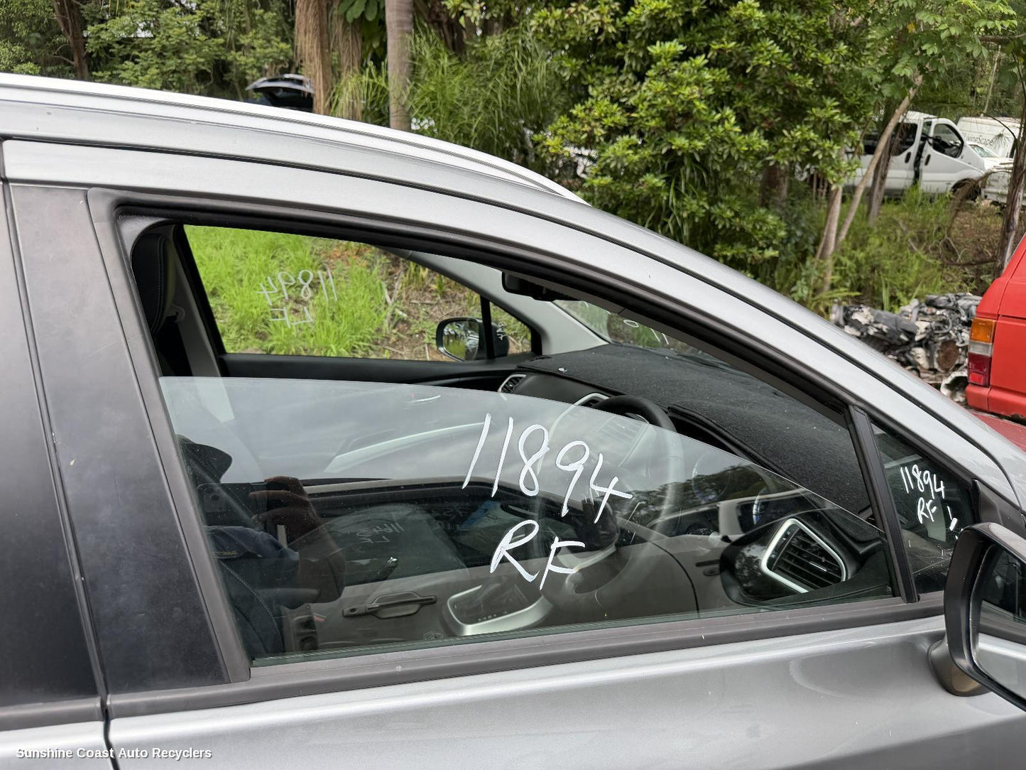 2014 Suzuki S-cross Right Front Door Window