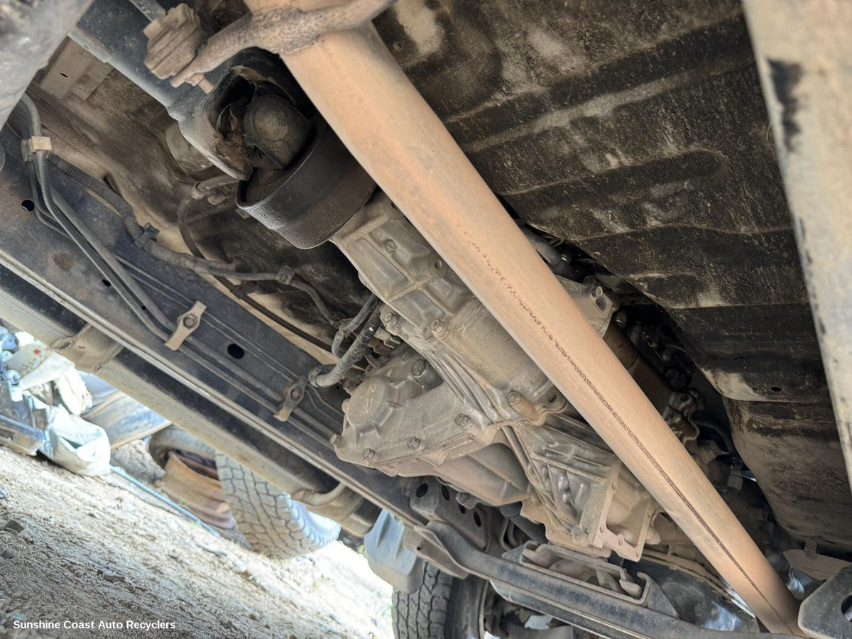 2009-2015 Mitsubishi Triton Rear Drive Shaft