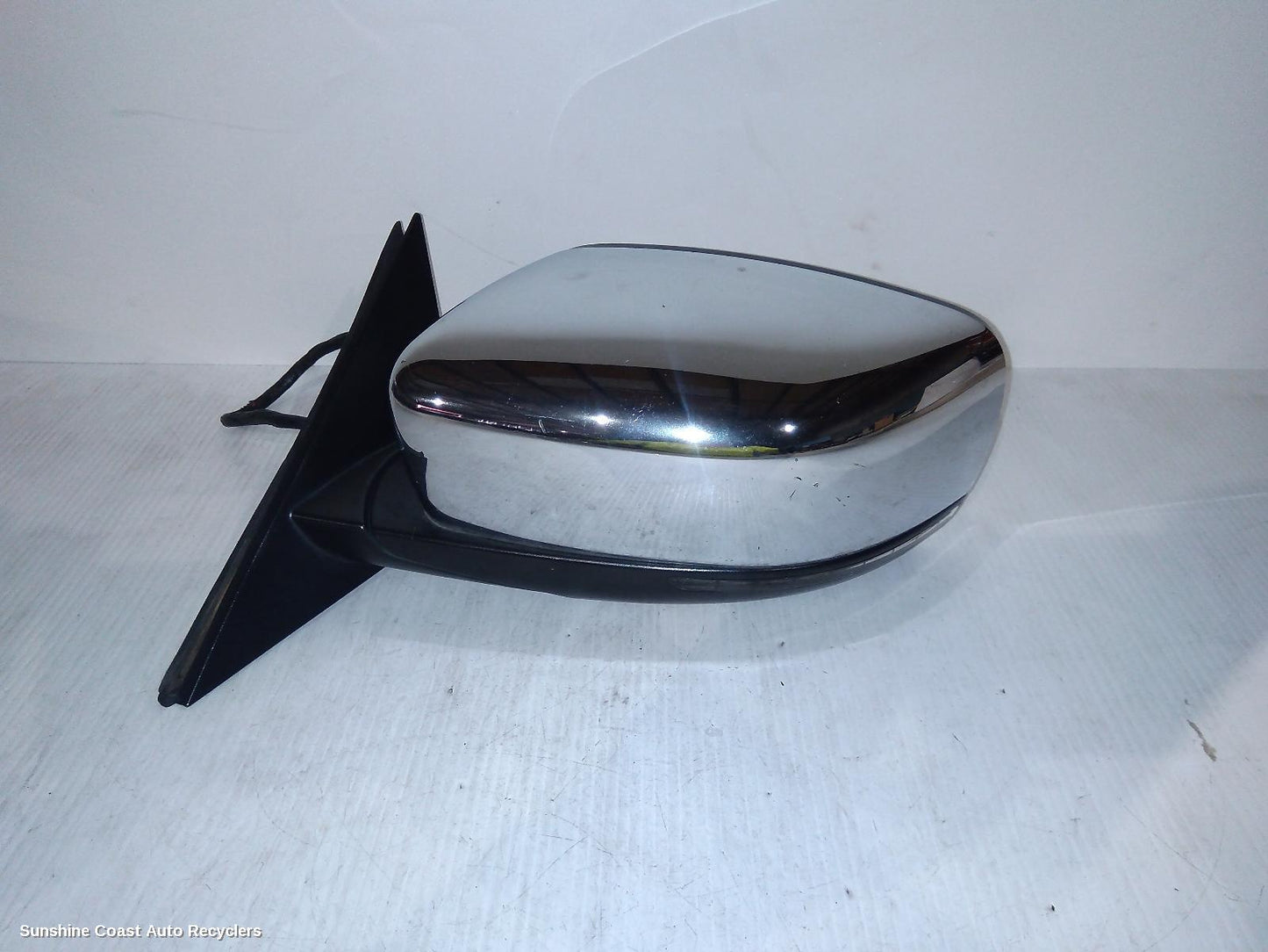 2014 Chrysler 300c Left Door Mirror