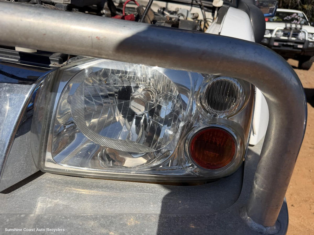2001-2015 Nissan Navara Left Headlamp