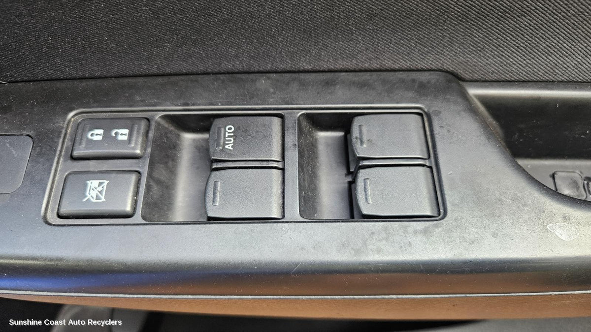 2010-2017 Suzuki Swift Pwr Dr Wind Switch