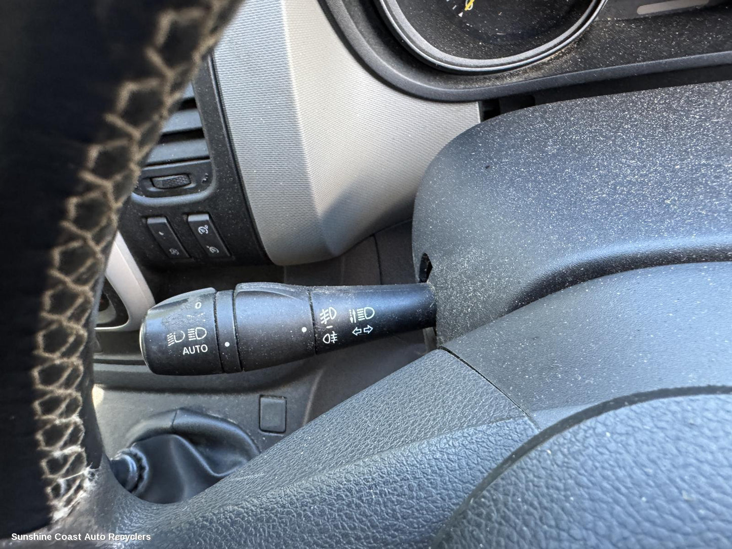 2015-2026 Renault Trafic Combination Switch