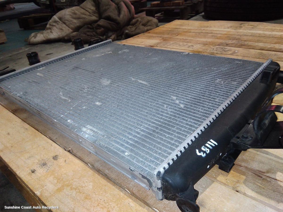 2007-2014 Nissan Dualis Radiator