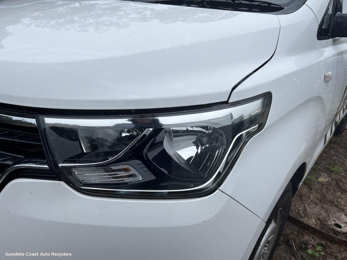 2018-2021 Hyundai Iload/imax Left Headlamp