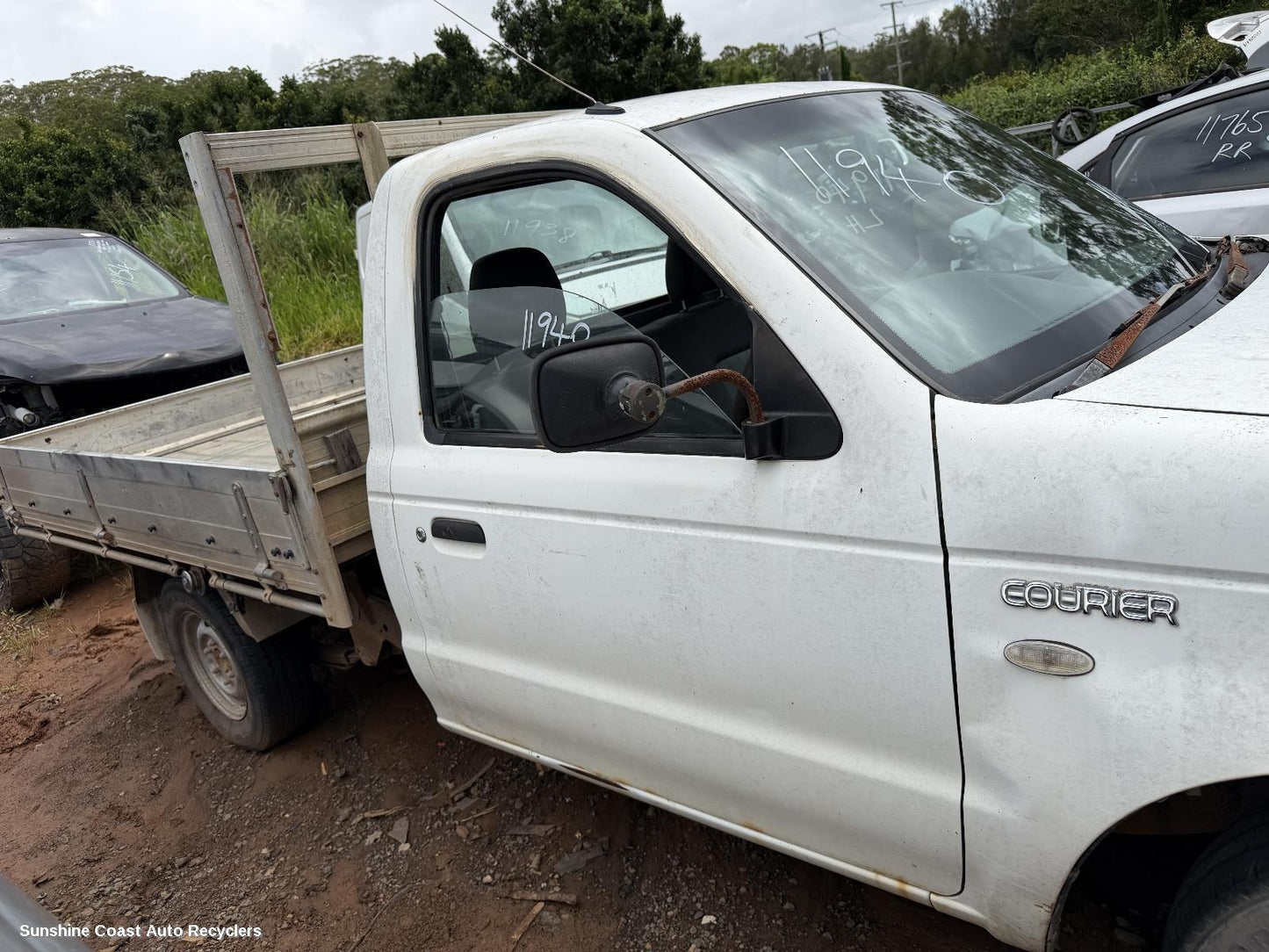 2002-2006 Ford Courier Door Handle