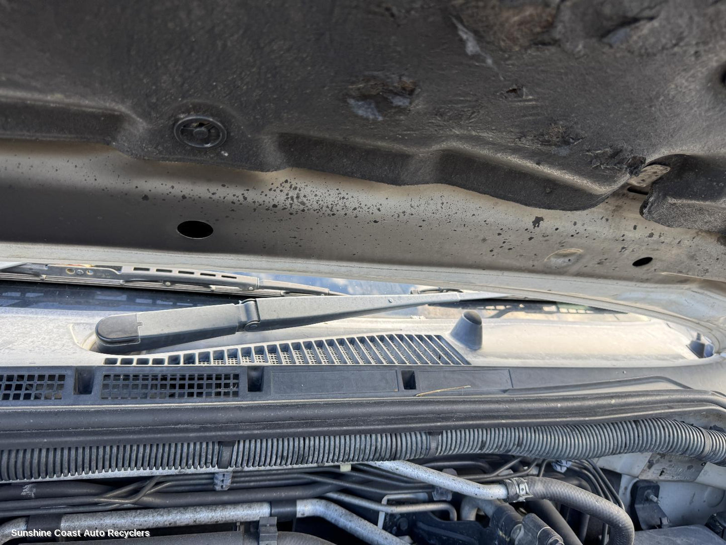 2010 Nissan Navara Wiper Arm