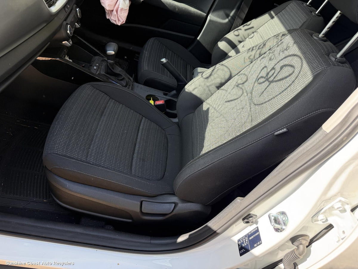 2020-2026 Kia Stonic Seatbelt Stalk
