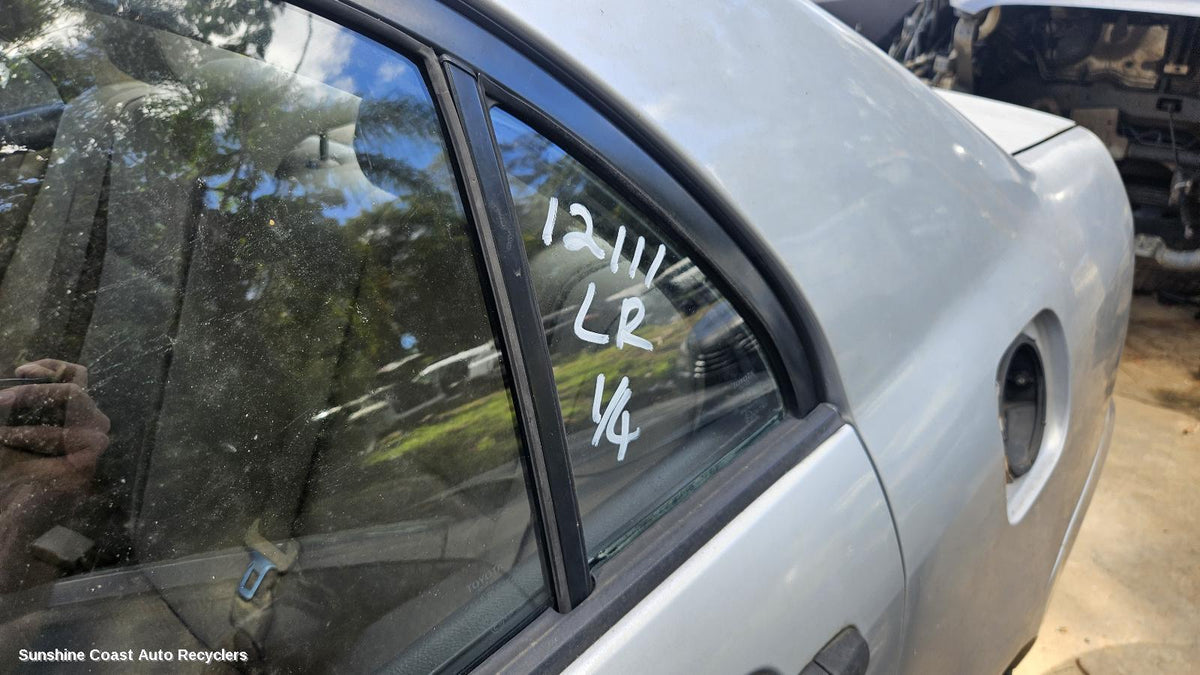 2001-2007 Toyota Corolla Left Rear 1 4 Door Glass