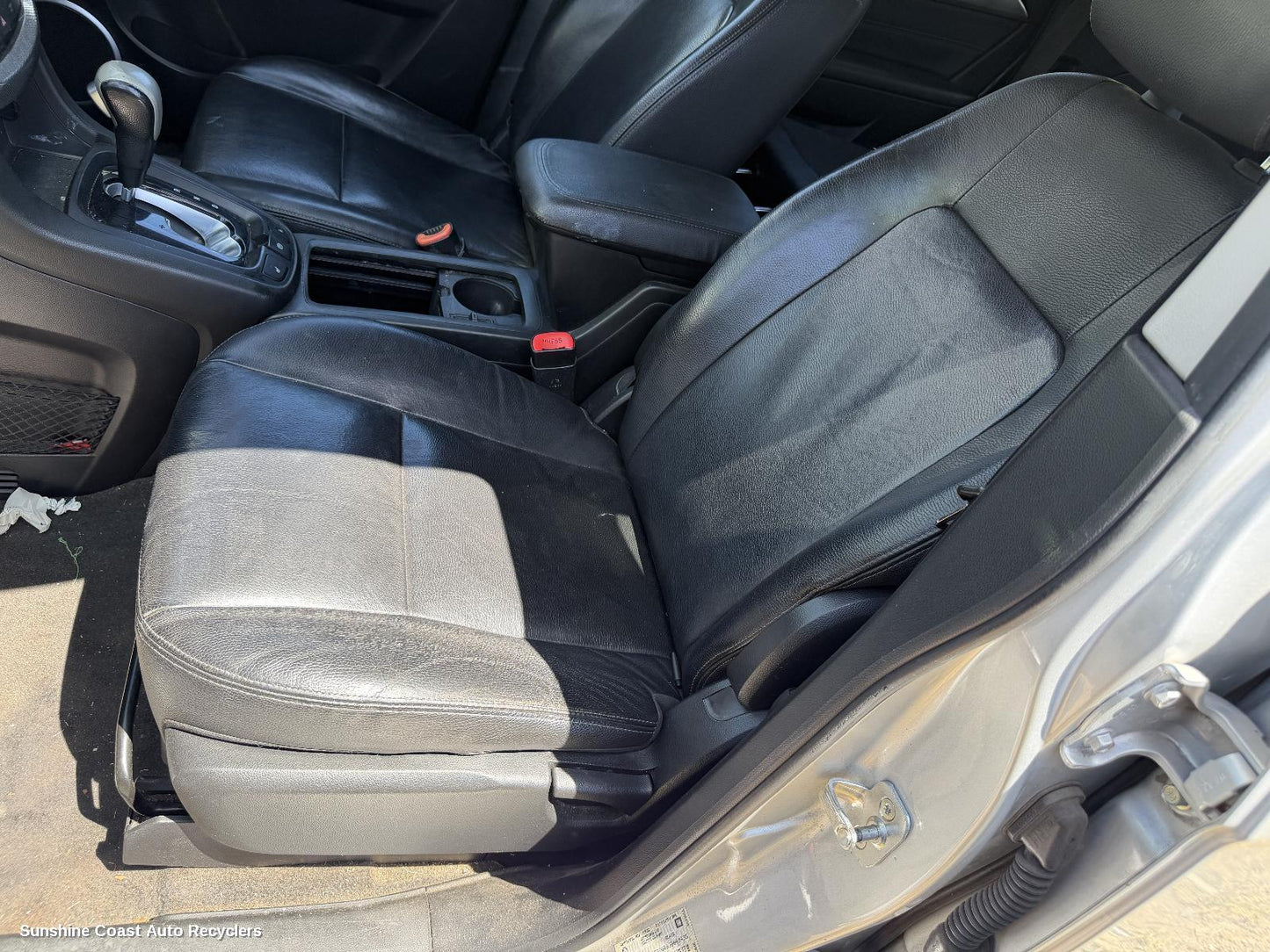 2017 Holden Captiva Front Seat