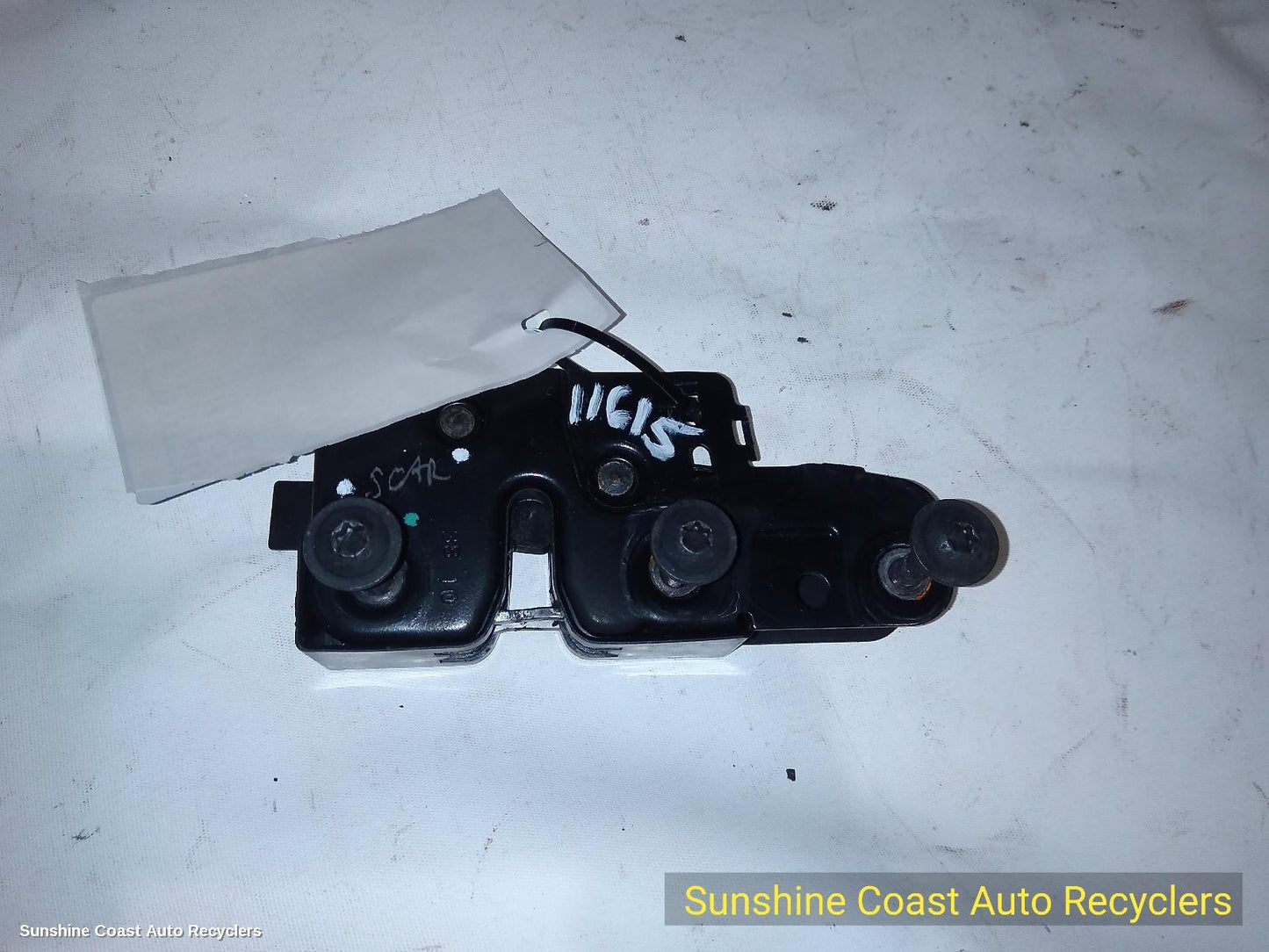2008-2017 Audi Q5 Bonnet Lock Support
