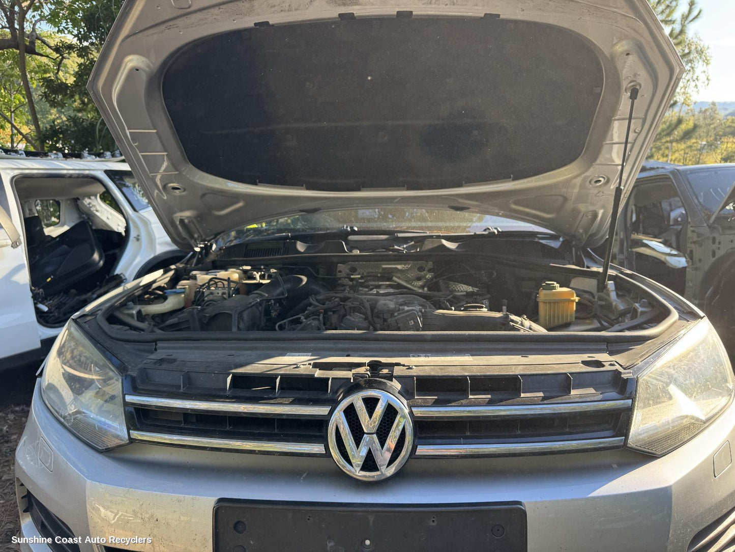 2010-2018 Volkswagen Touareg Grille